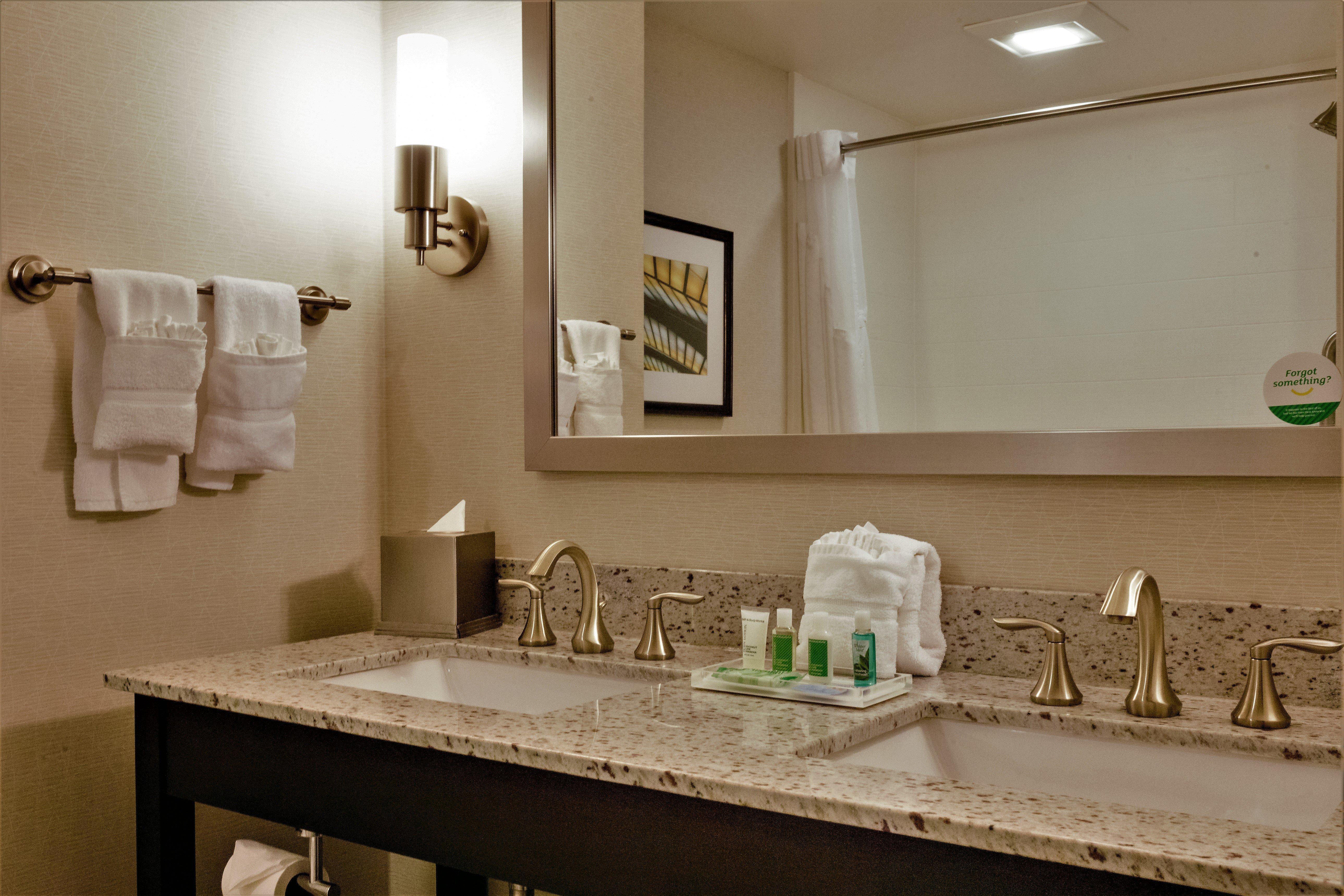 Holiday Inn And Suites East Peoria, An Ihg Hotel Екстер'єр фото