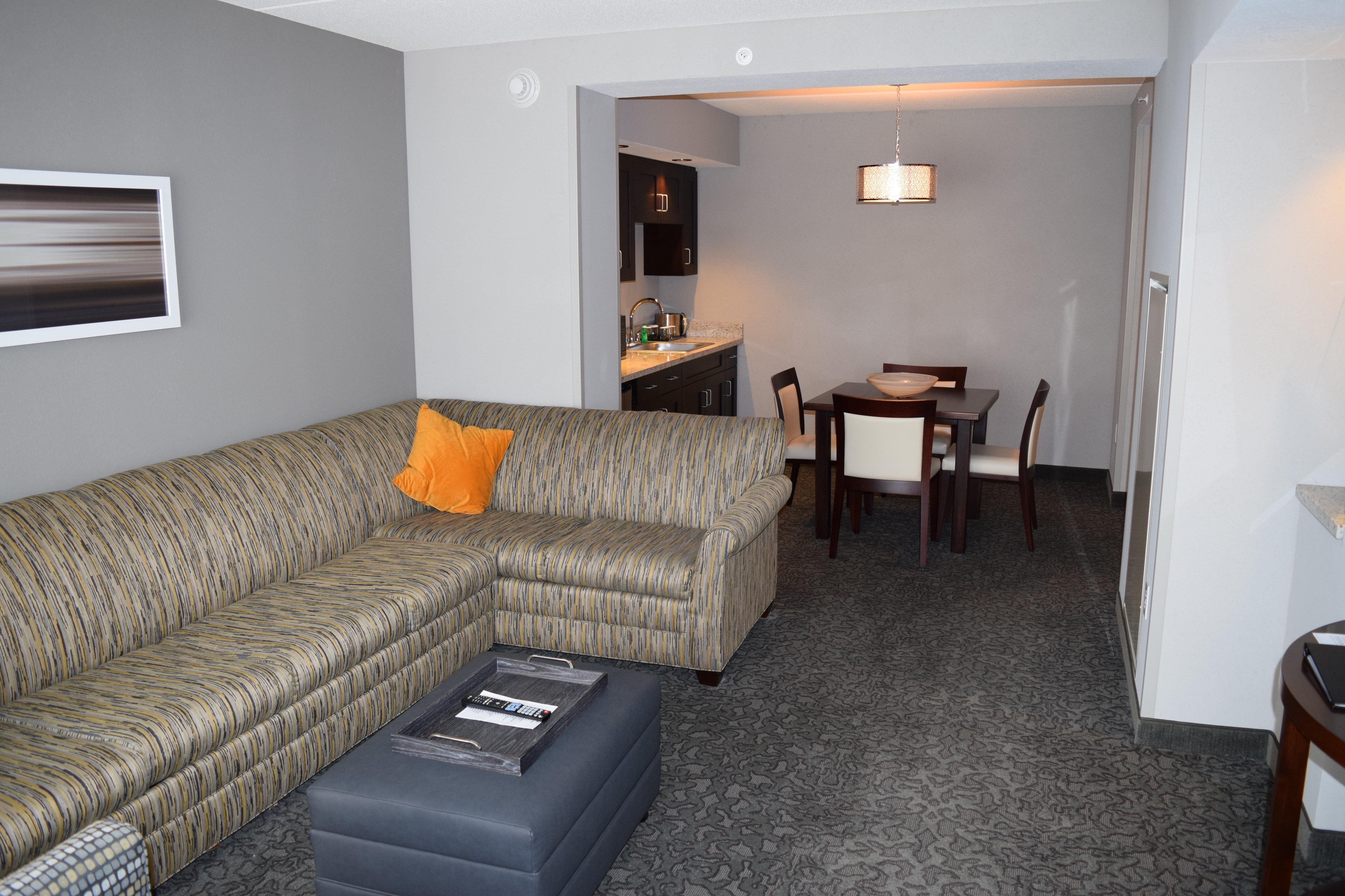 Holiday Inn And Suites East Peoria, An Ihg Hotel Екстер'єр фото